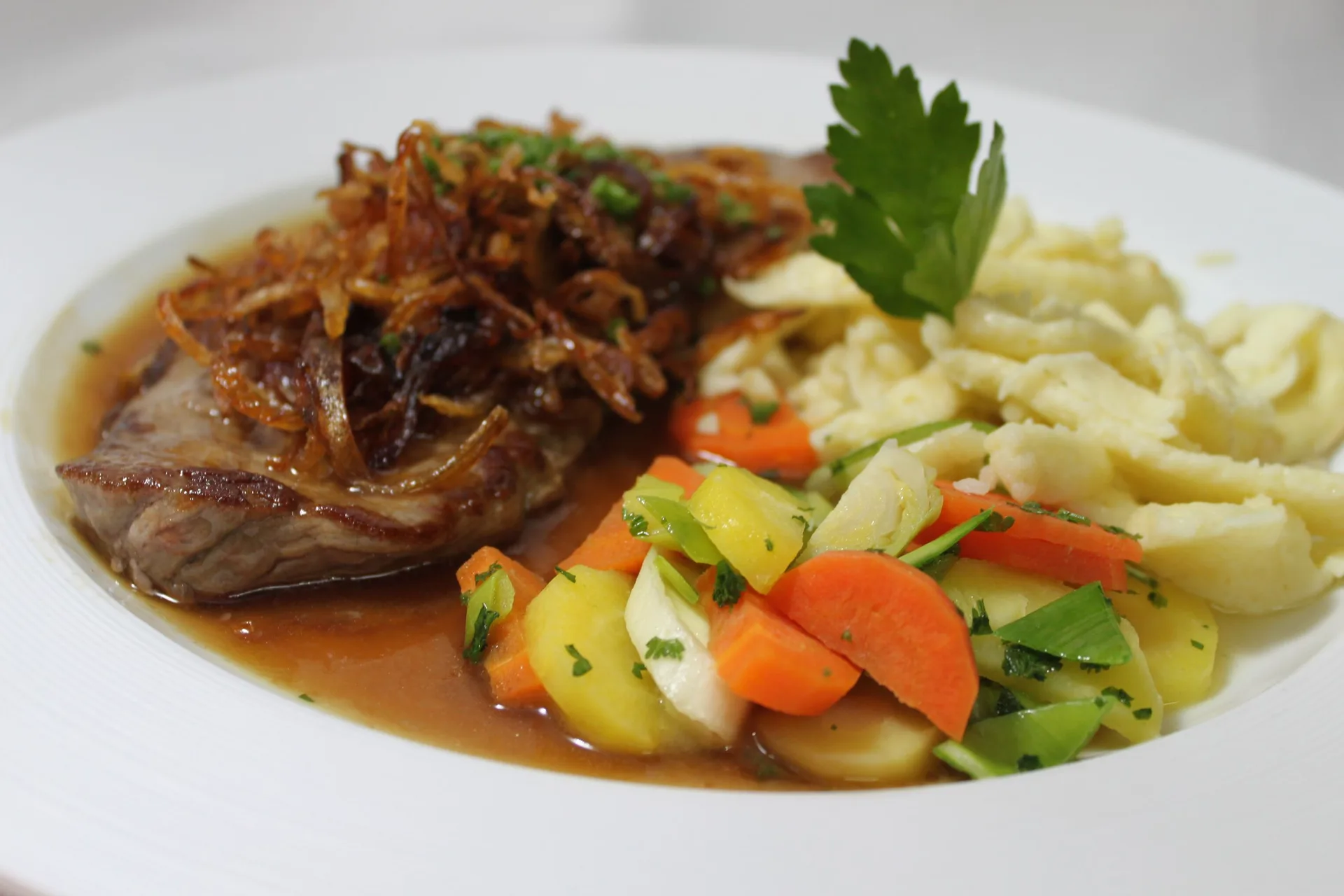 Riecks Restaurant — photo 12