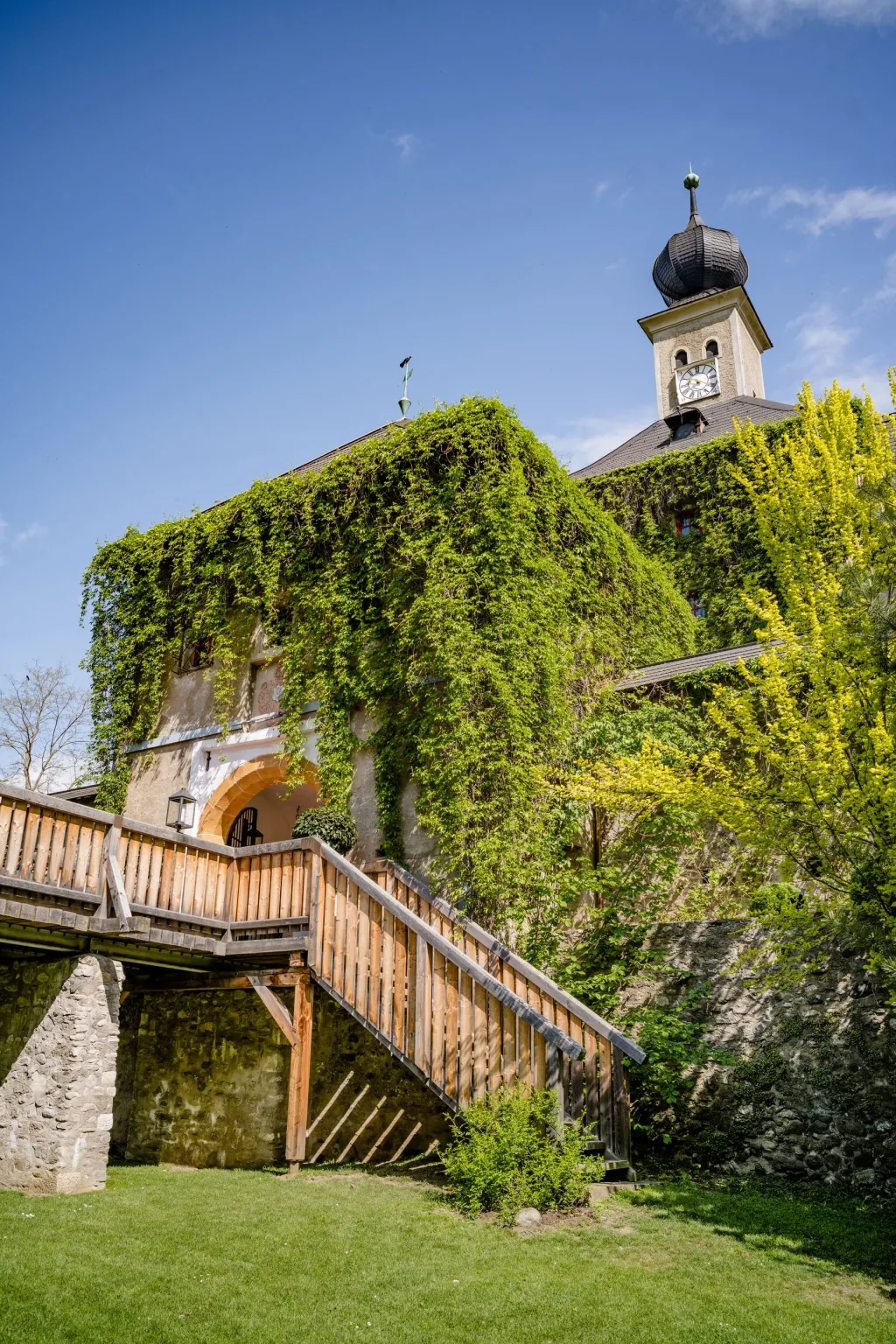 Schloss Gabelhofen — photo 52