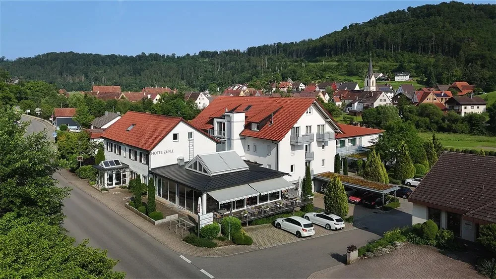 Züfle Restaurant — photo 10