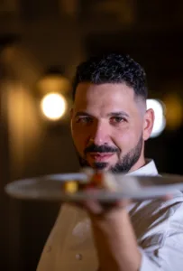 Re Santi e Leoni — kitchen