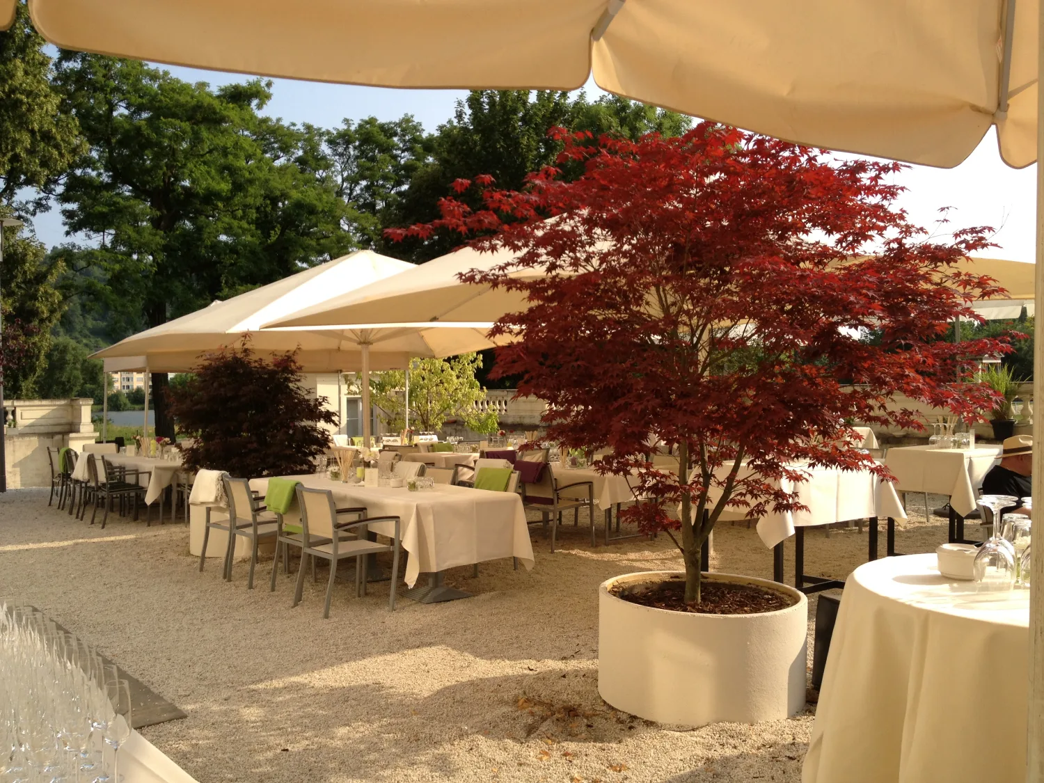 Schloss Monaise — atmosphere