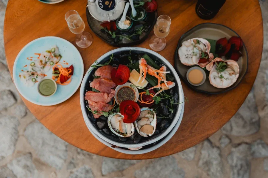 El Farallon — food