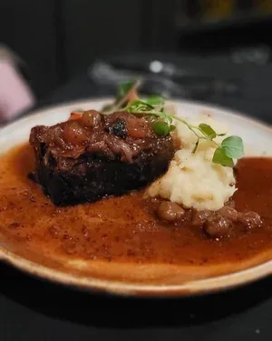 Devlin's Country Bistro — photo 7