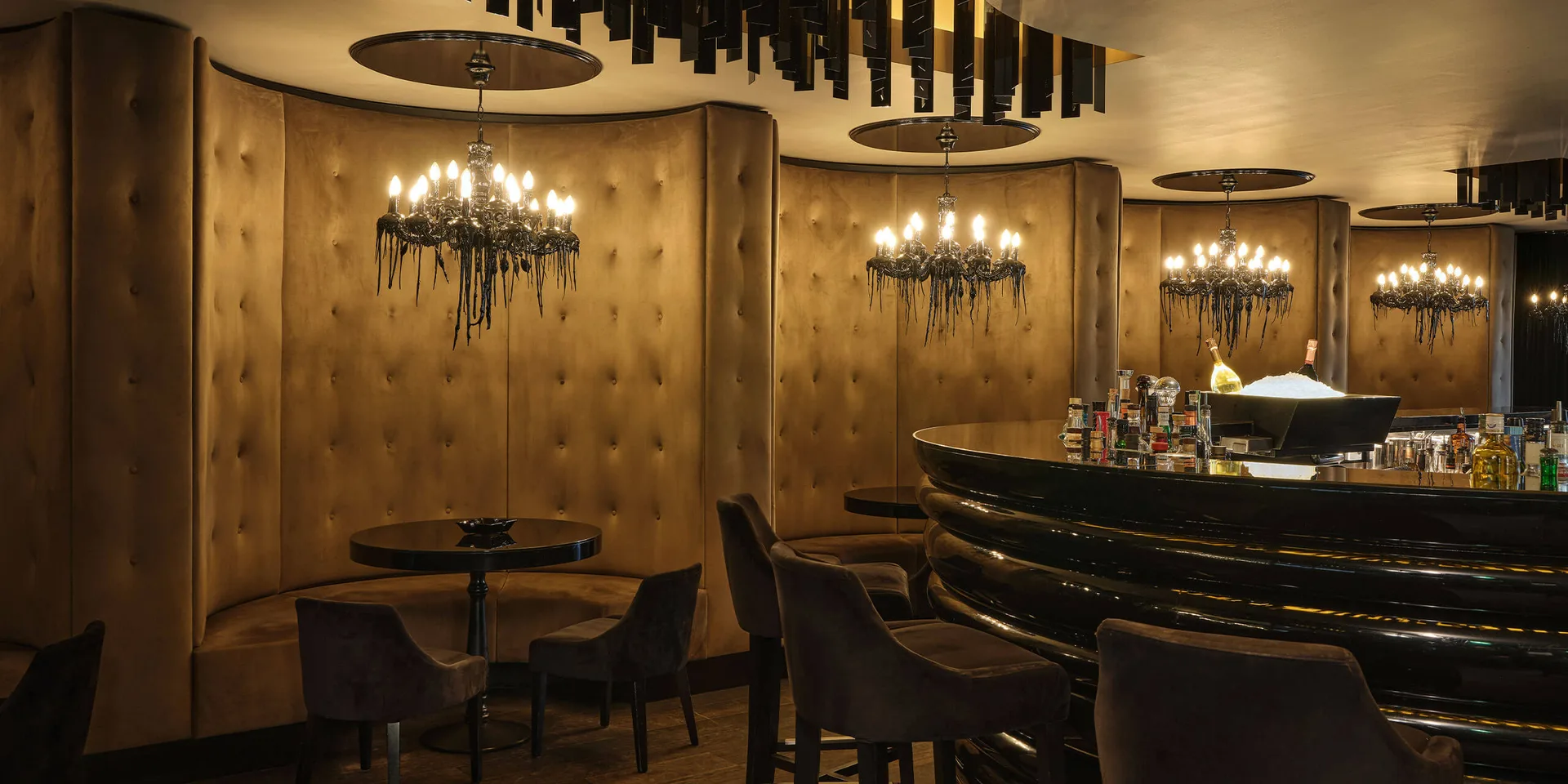 Roomers Bar — photo 60