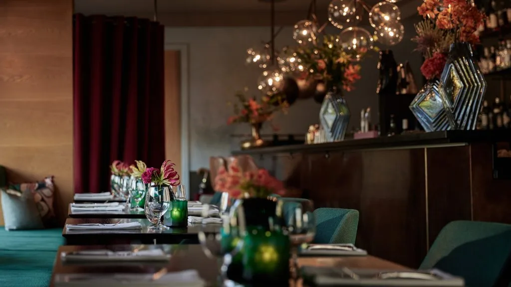 Chang Bistro — atmosphere