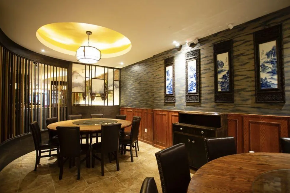 Szechuan Gourmet — atmosphere