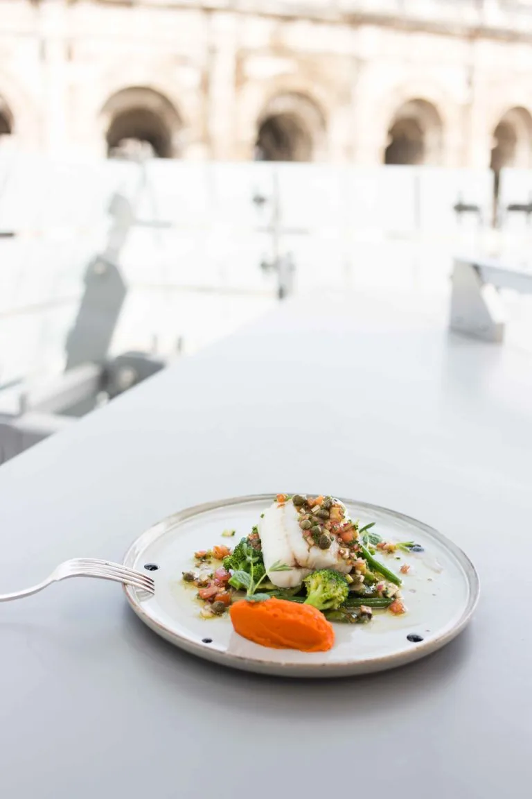 La Table du 2 — food
