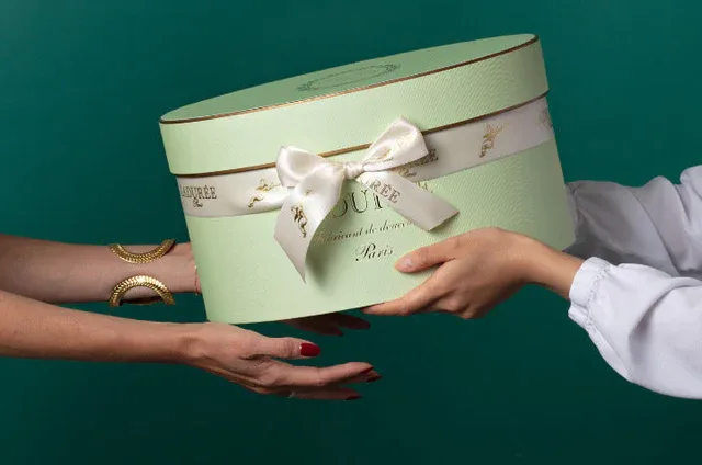 Ladurée — kitchen