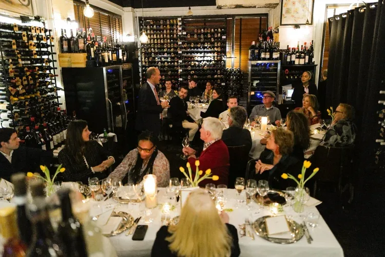 Lucciola Italian Restaurant — photo 36