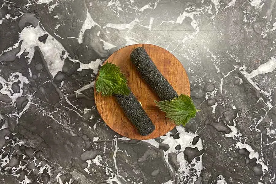 Lacertus — food