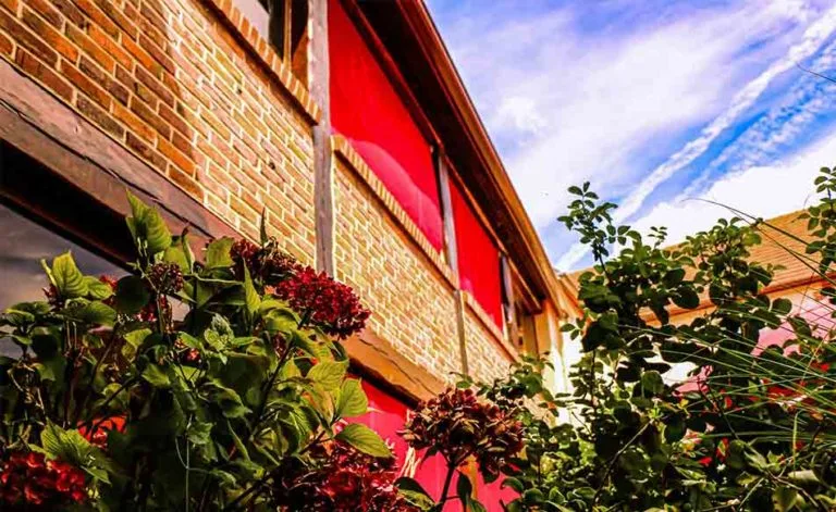 Auberge de la Vieille Ferme — atmosphere