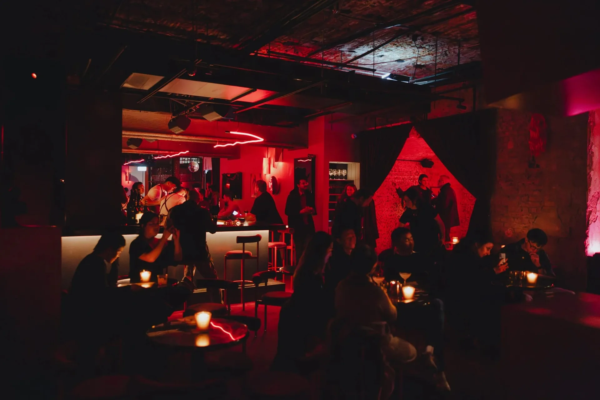 Bentley Restaurant & Bar — photo 19
