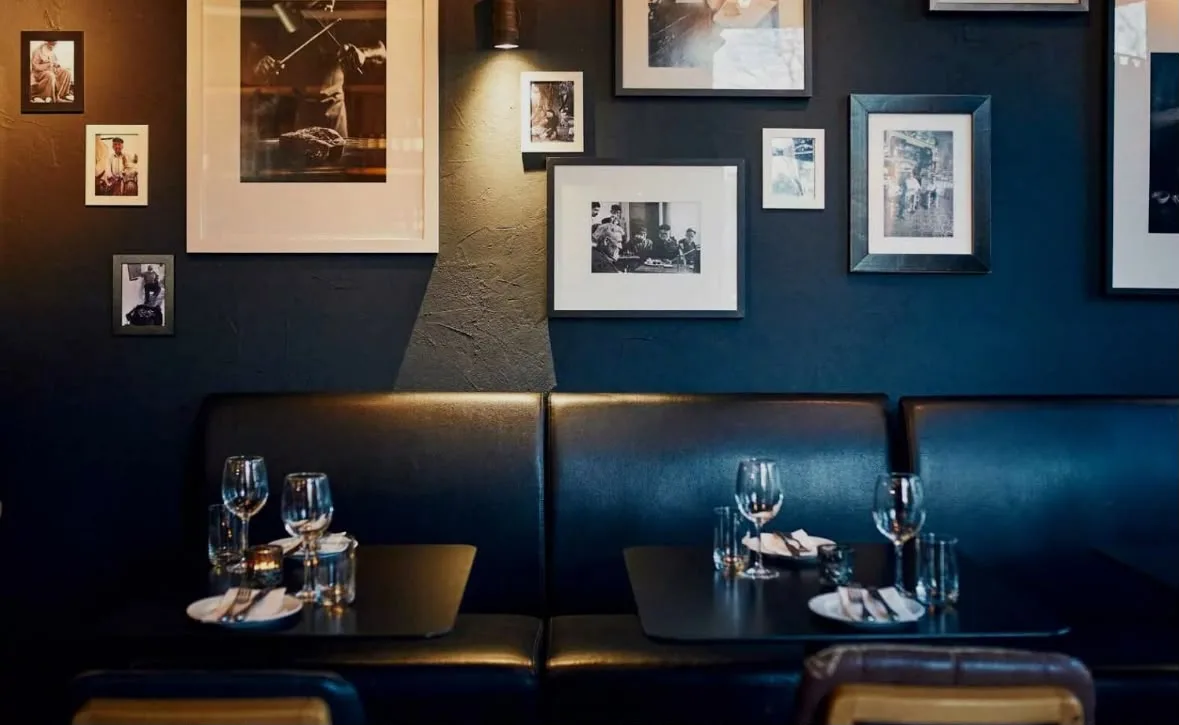 Dionysos Restaurant — atmosphere