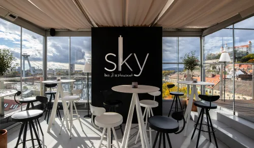 SKY bar & restaurant — photo 8