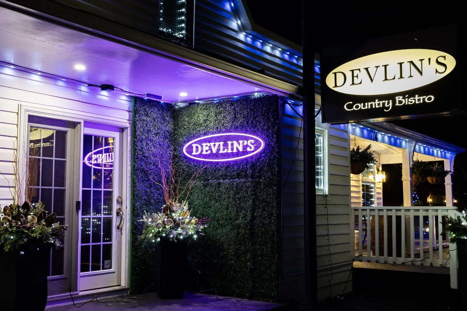 Devlin's Country Bistro — photo 36