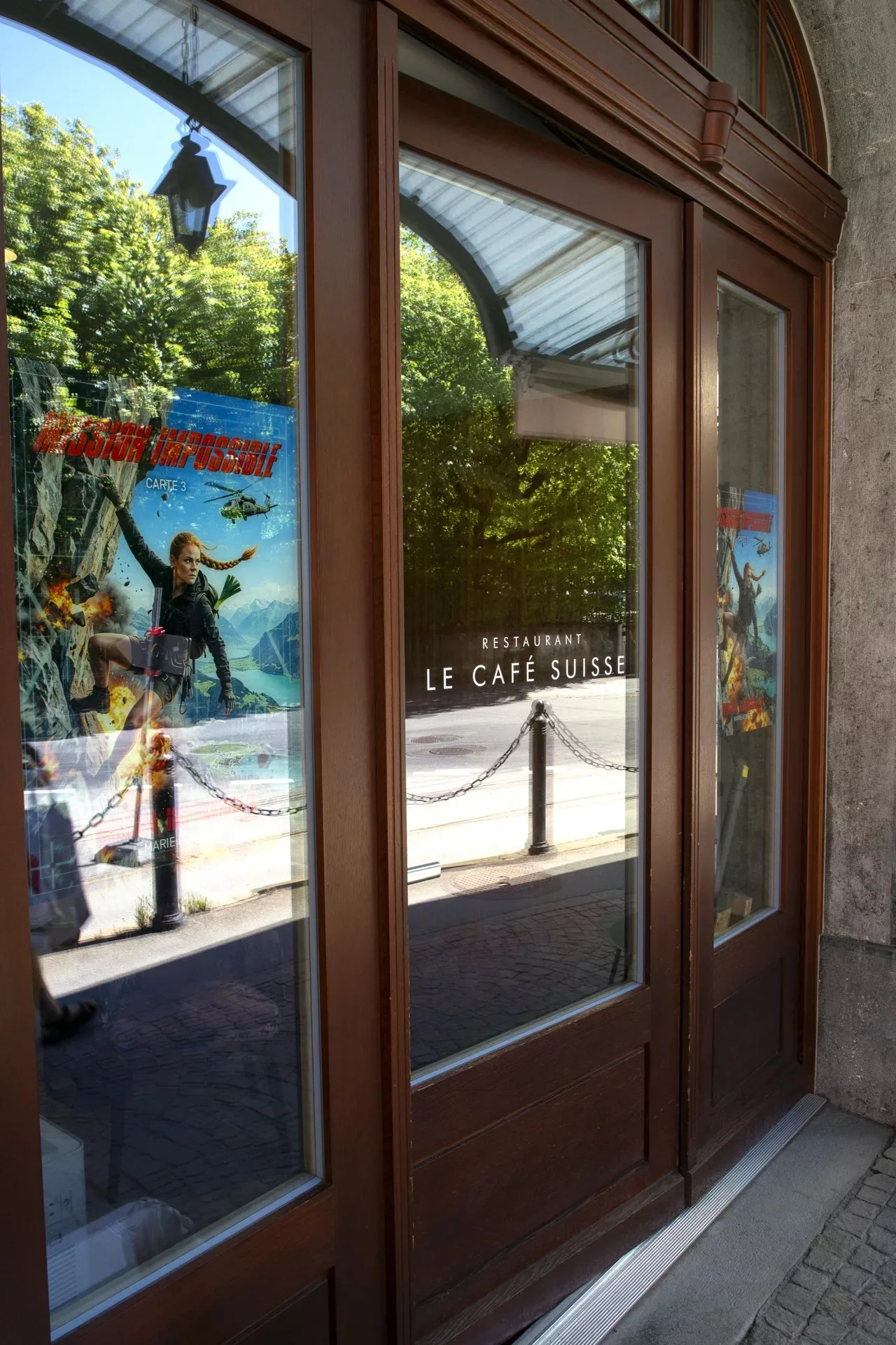 Le Café Suisse — photo 43
