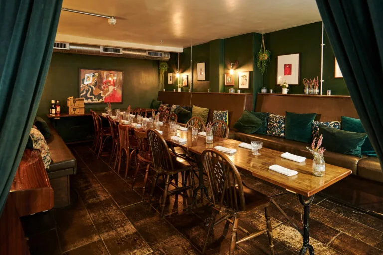 Queens Wine Bar and Bistro — photo 4