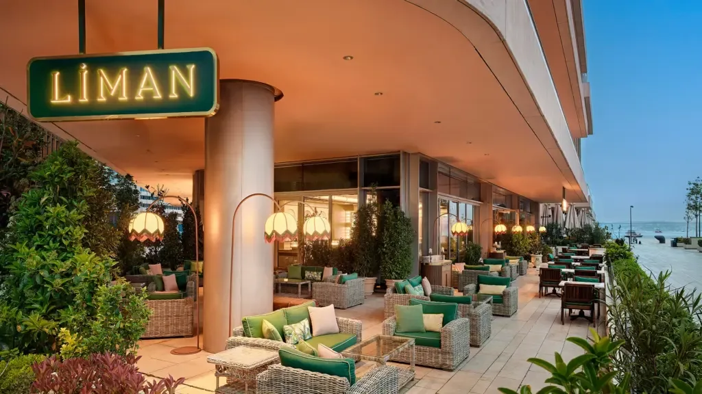 Liman İstanbul — atmosphere