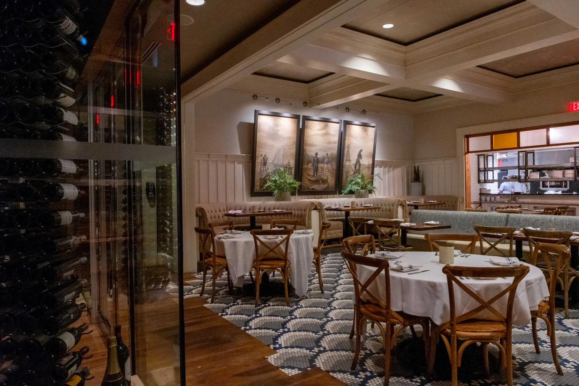 Caet [Seafood I Oysterette] — photo 18