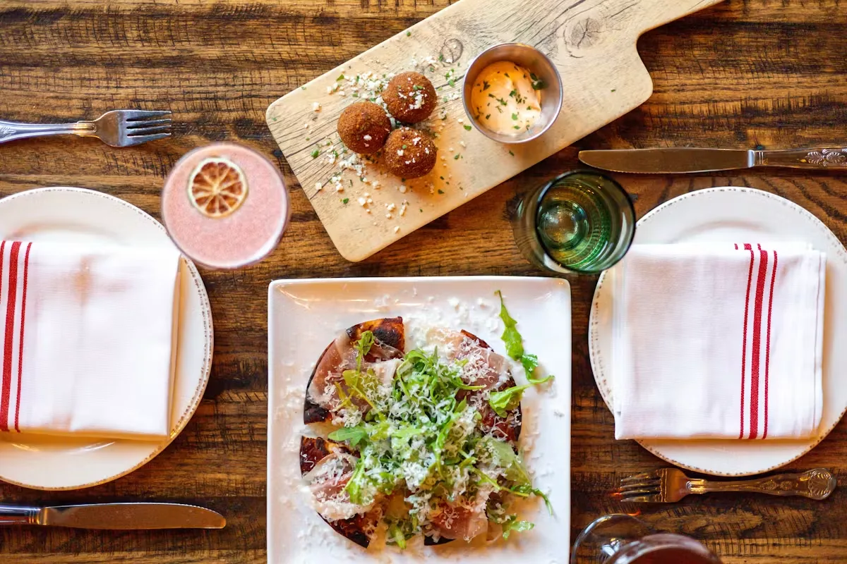 Sorellina Italian Kitchen & Wine Bar — photo 16