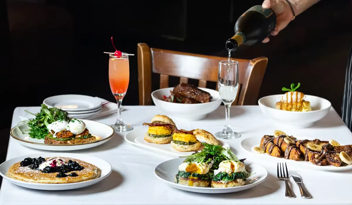 City Cellar Wine Bar & Grill — photo 15