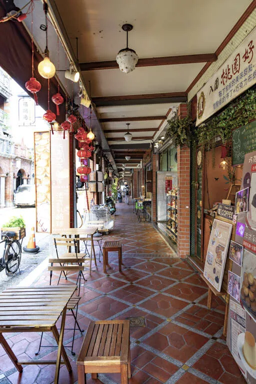 Che Qiao Tou Wen A Shui Wan (Daxi Street) — atmosphere