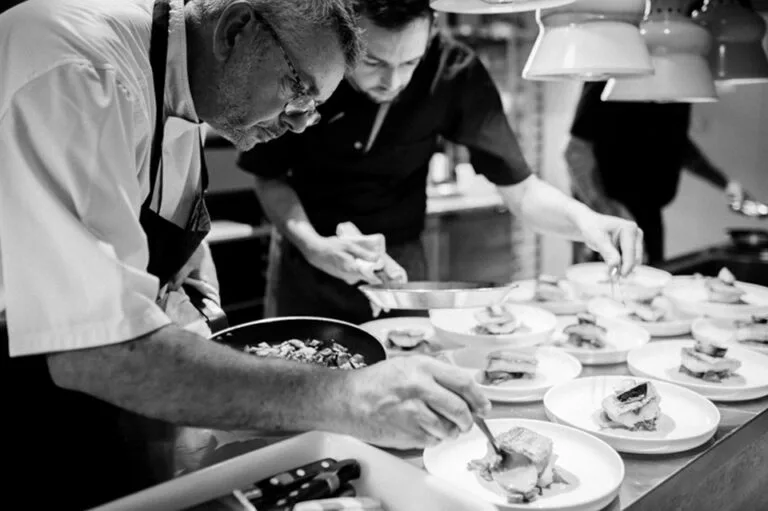 Au Fil du Clos — kitchen