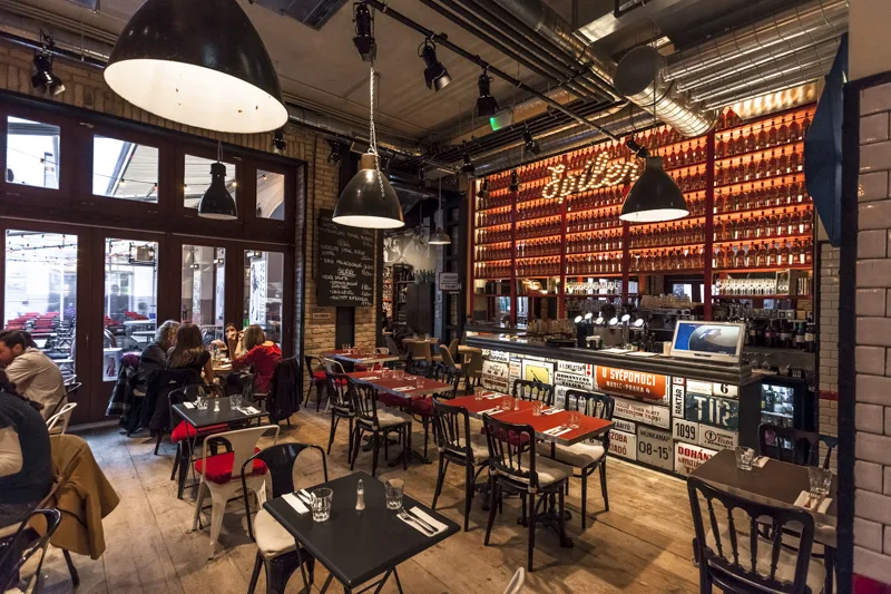 Pierrot Café & Restaurant — photo 36