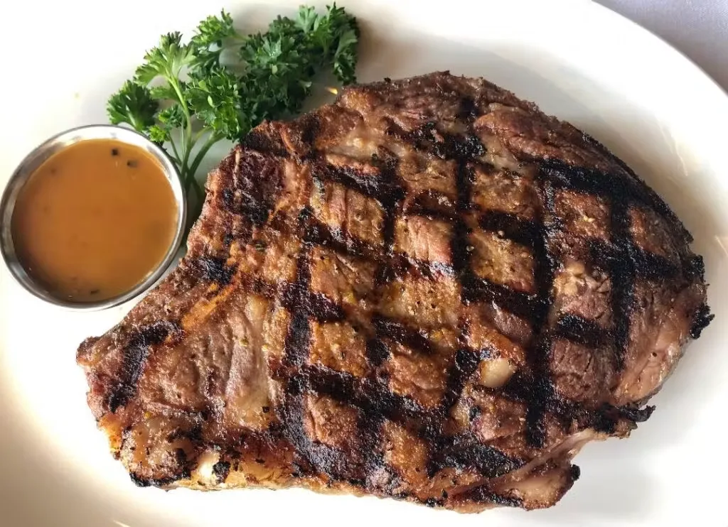Gianni's Steakhouse — photo 10