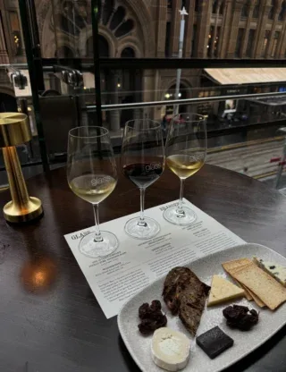 Glass Brasserie — photo 4