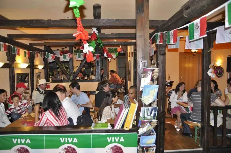 El Mero Mexicano, Stuttgart