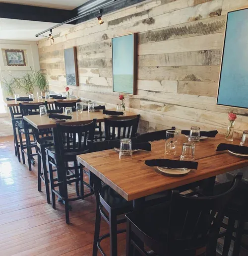 2 Hopewell Bistro, Hartford