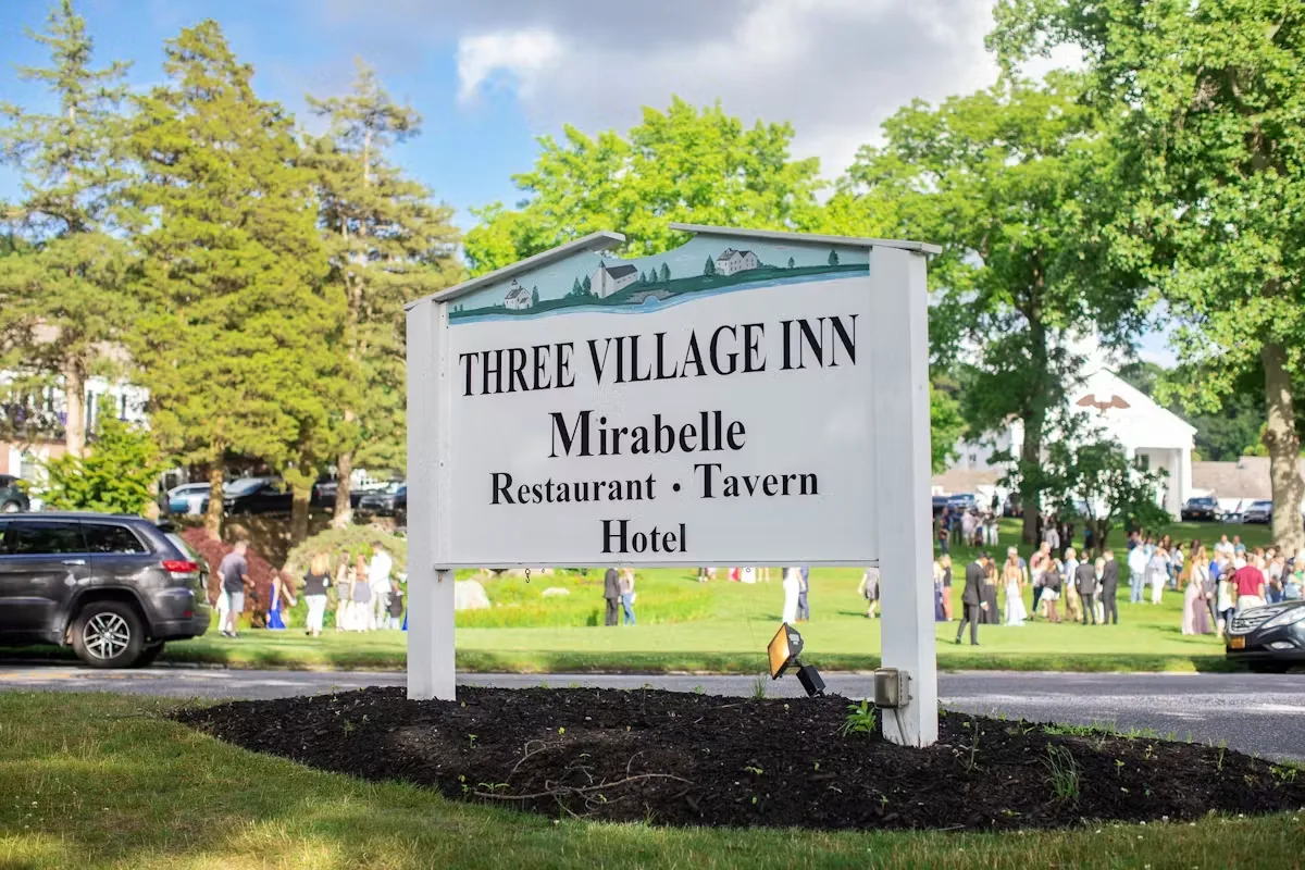 Mirabelle Restaurant & Tavern — photo 16