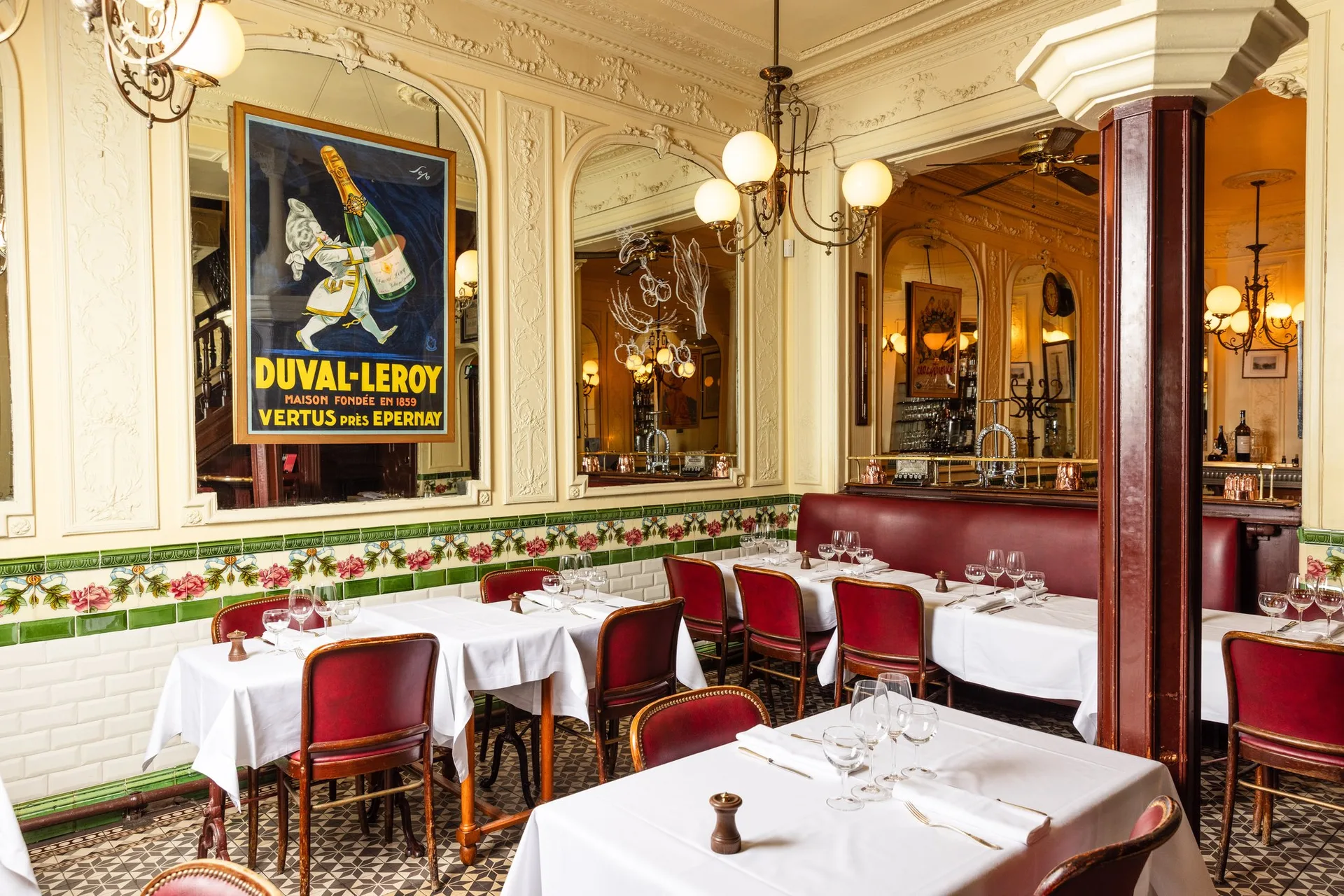 Aux Lyonnais, Paris