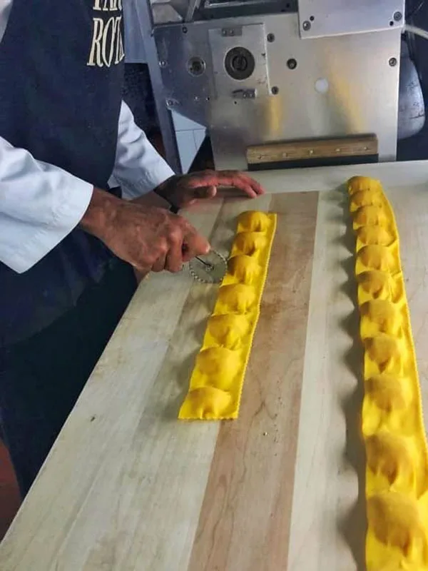Parma Rotta — kitchen