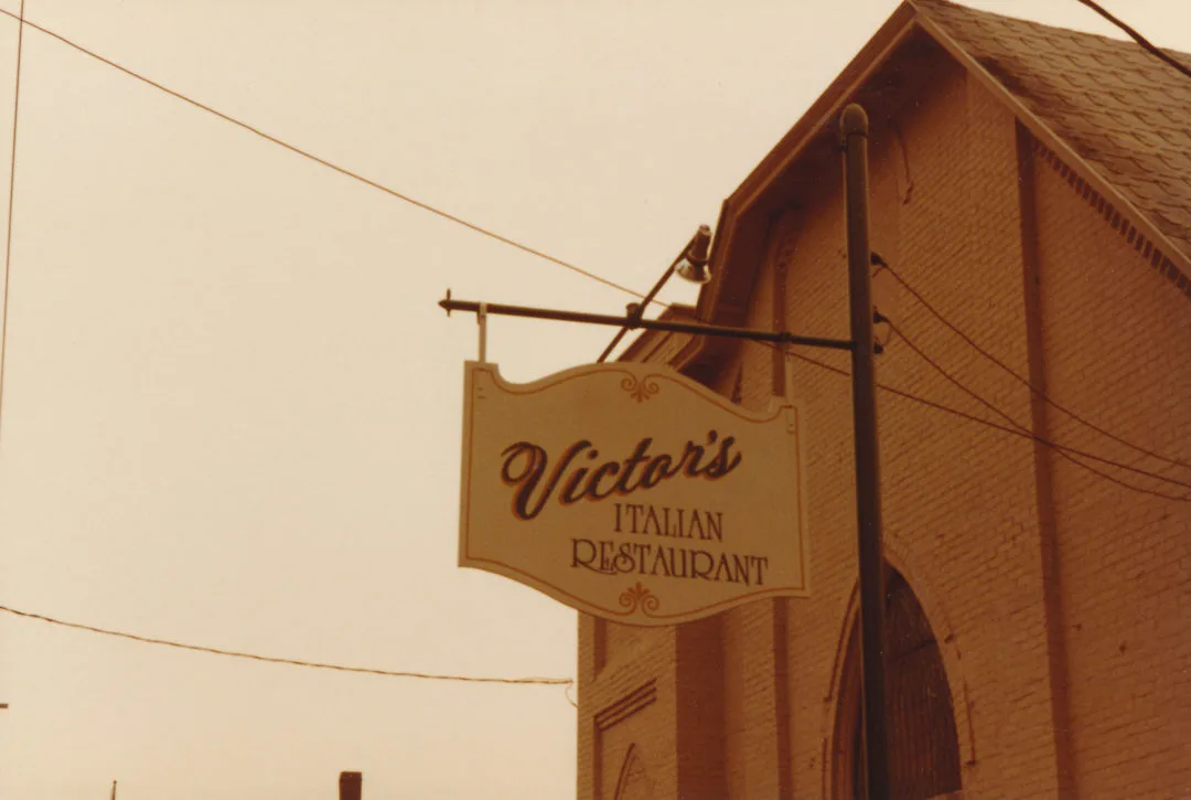 Victor's Italian Restaurant — photo 6