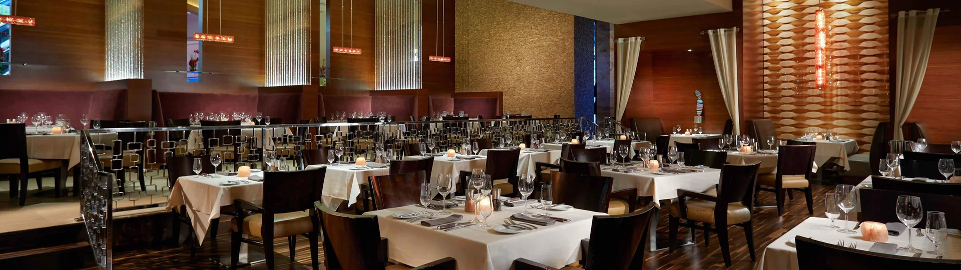 Council Oak Steaks & Seafood — photo 16