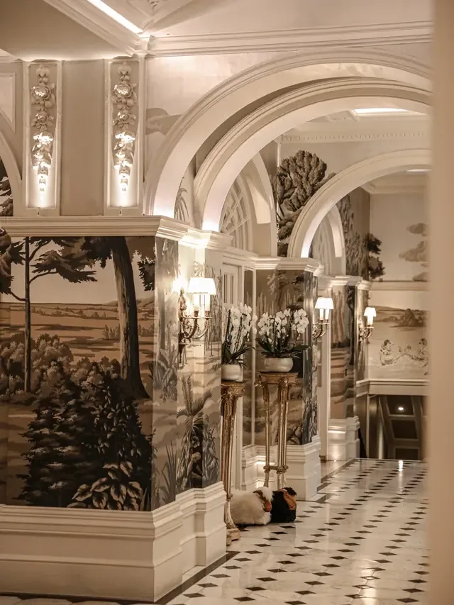 Dining Room at The Goring — photo 55