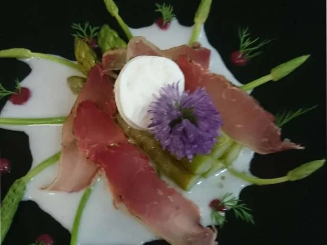 Les Saisons Gourmandes — food