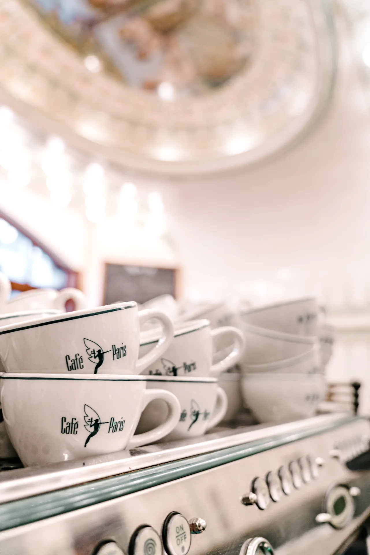 Café Paris — photo 29