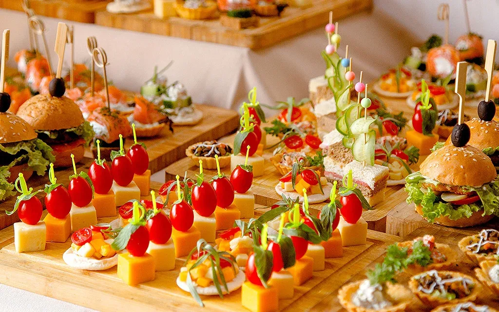 Bayerischer Hof — food