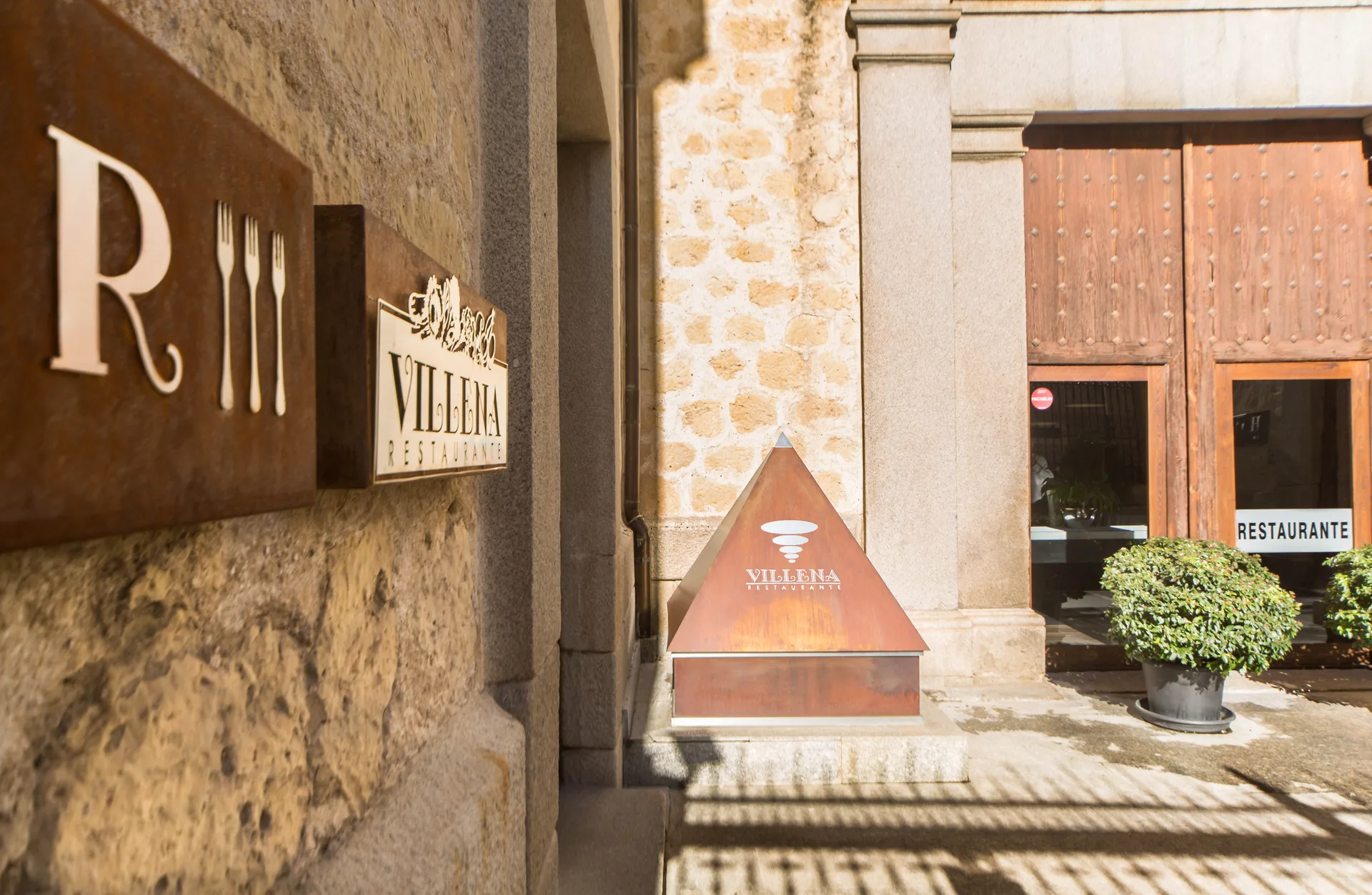 Villena — atmosphere