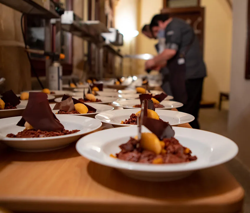 Rehbergers im Schloss Hohenstein — kitchen