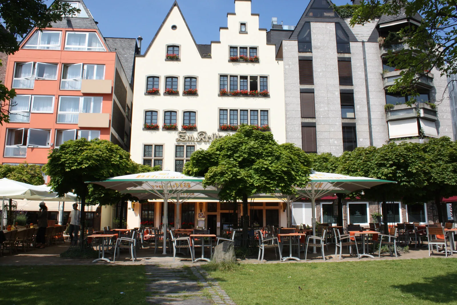 Em Krützche — photo 33