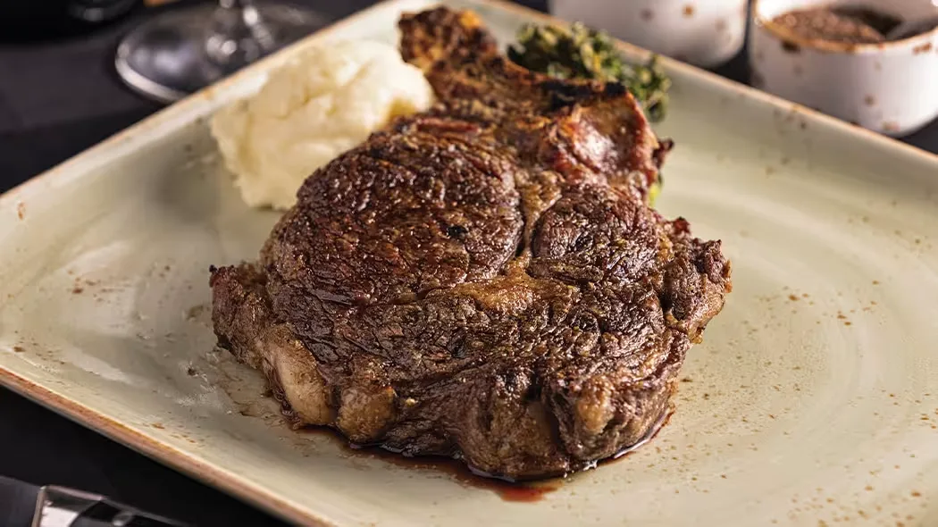 Masselow's Steakhouse — photo 13