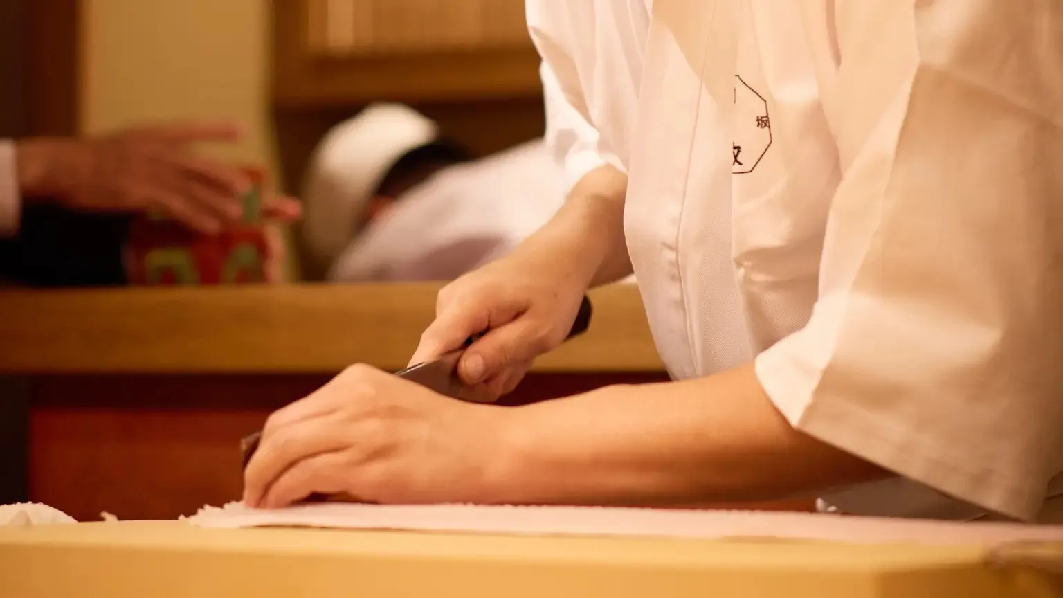 Hijirizaka Wakei — kitchen