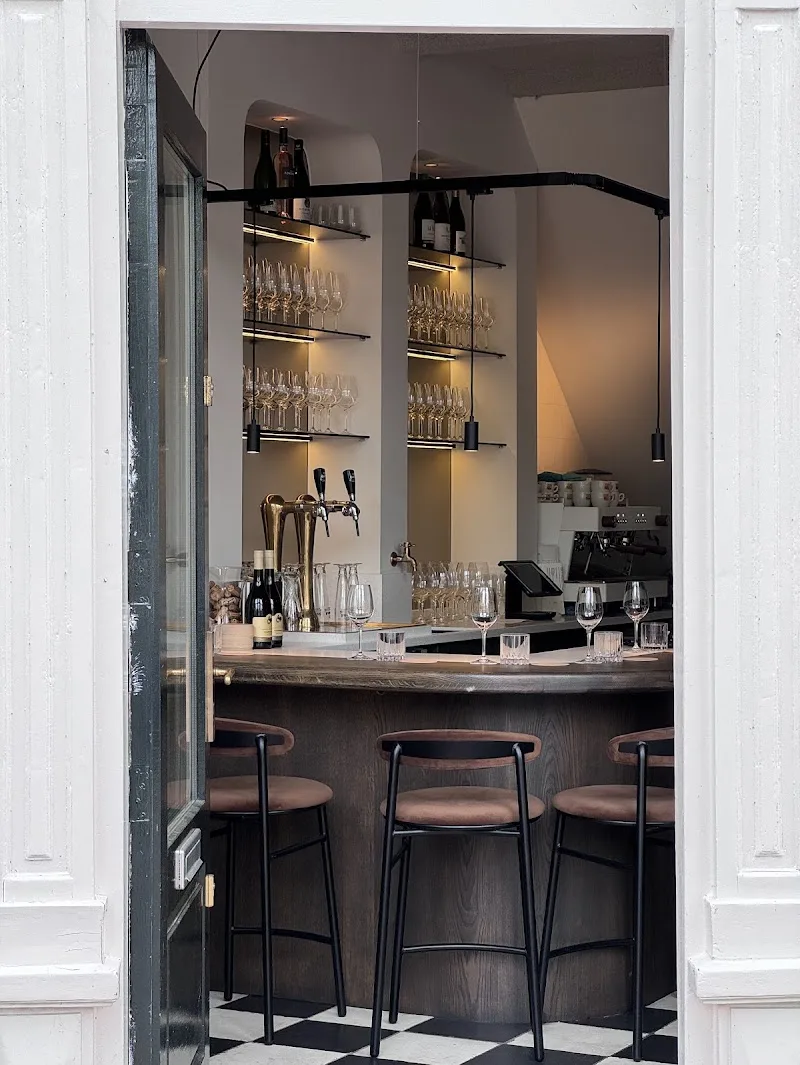 SOMM Bistro à Vin — photo 6