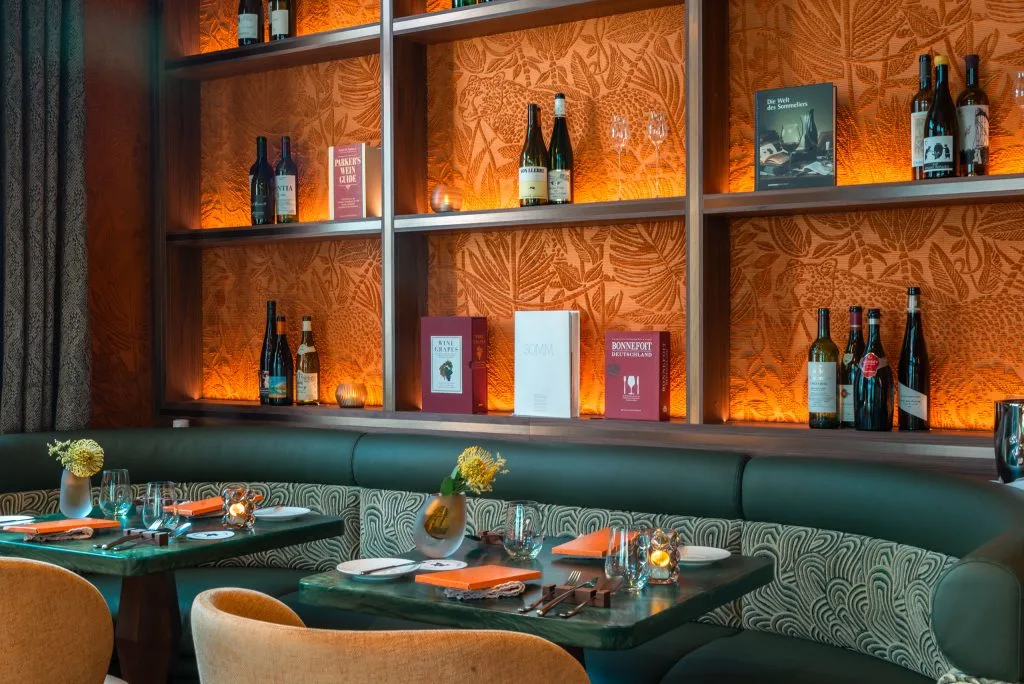 L99 Restaurant &amp; Weinbar — photo 40