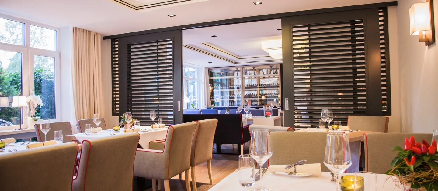 Tandreas Restaurant — atmosphere
