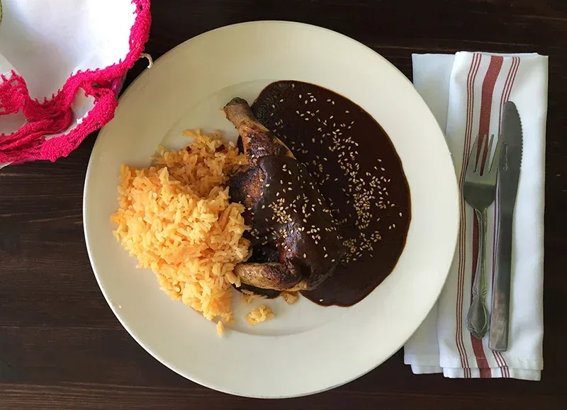 Kie-Gol-Lanee, Uptown